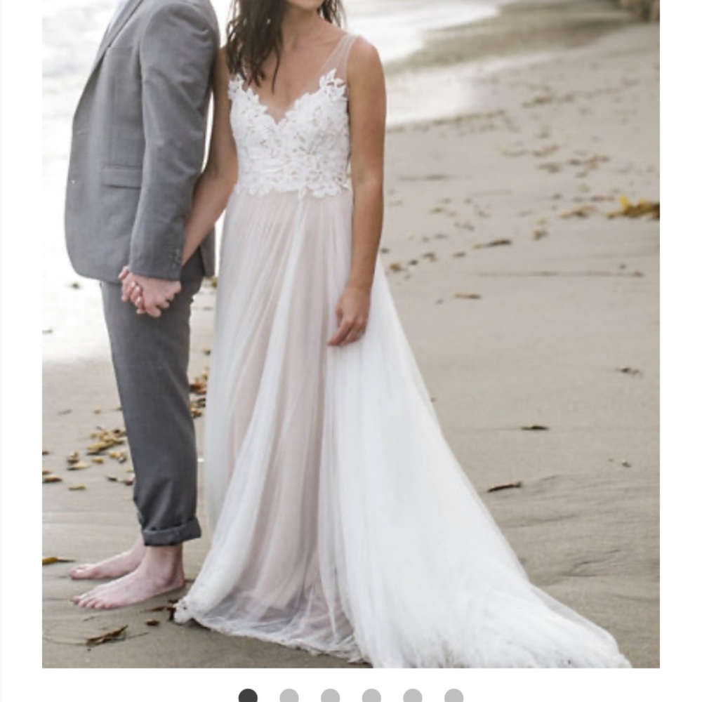 BHLND Heritage gown size 2 - great condition!
